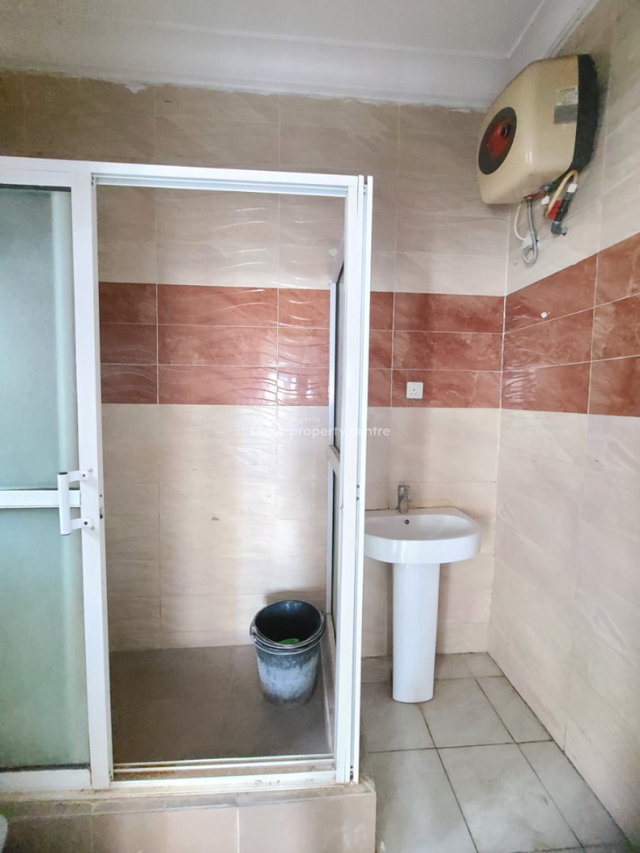 Standard and Spacious Room in a Shared Apartment, Idado Estate, Lekki, Lagos, Self Contain (single Rooms) for Rent