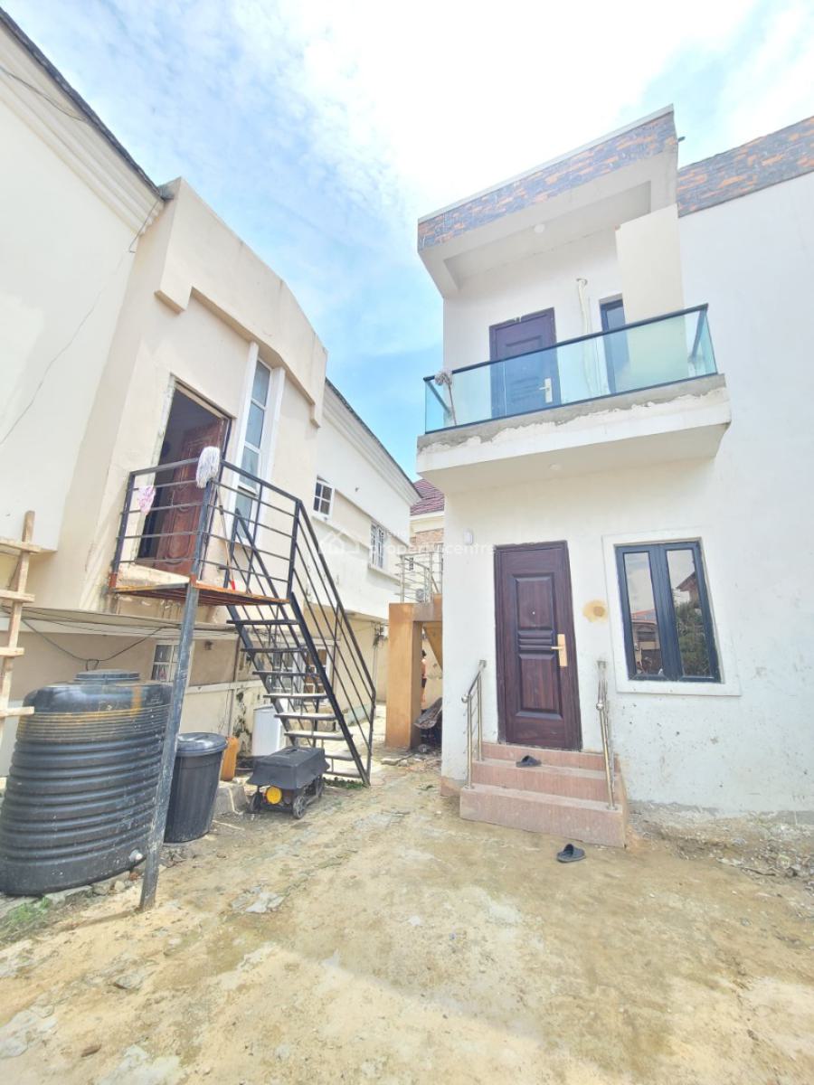 Sharp and Spacious Self Contained, Agungi East Estate, Agungi, Lekki, Lagos, Self Contain (single Rooms) for Rent