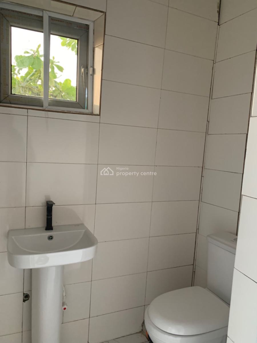 Newly Built Room and Parlor, Blenco, Sangotedo, Ajah, Lagos, Flat / Apartment for Rent