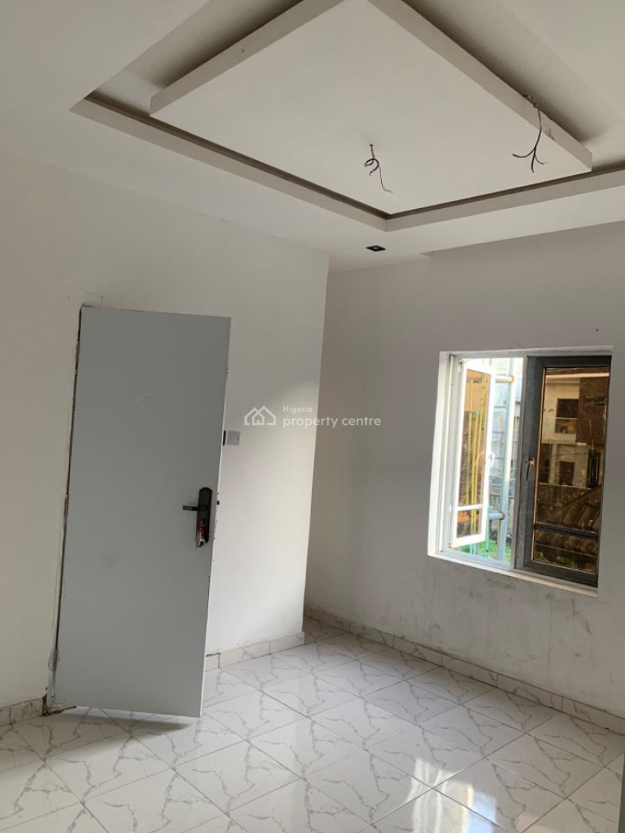 Newly Built Room and Parlor, Blenco, Sangotedo, Ajah, Lagos, Flat / Apartment for Rent
