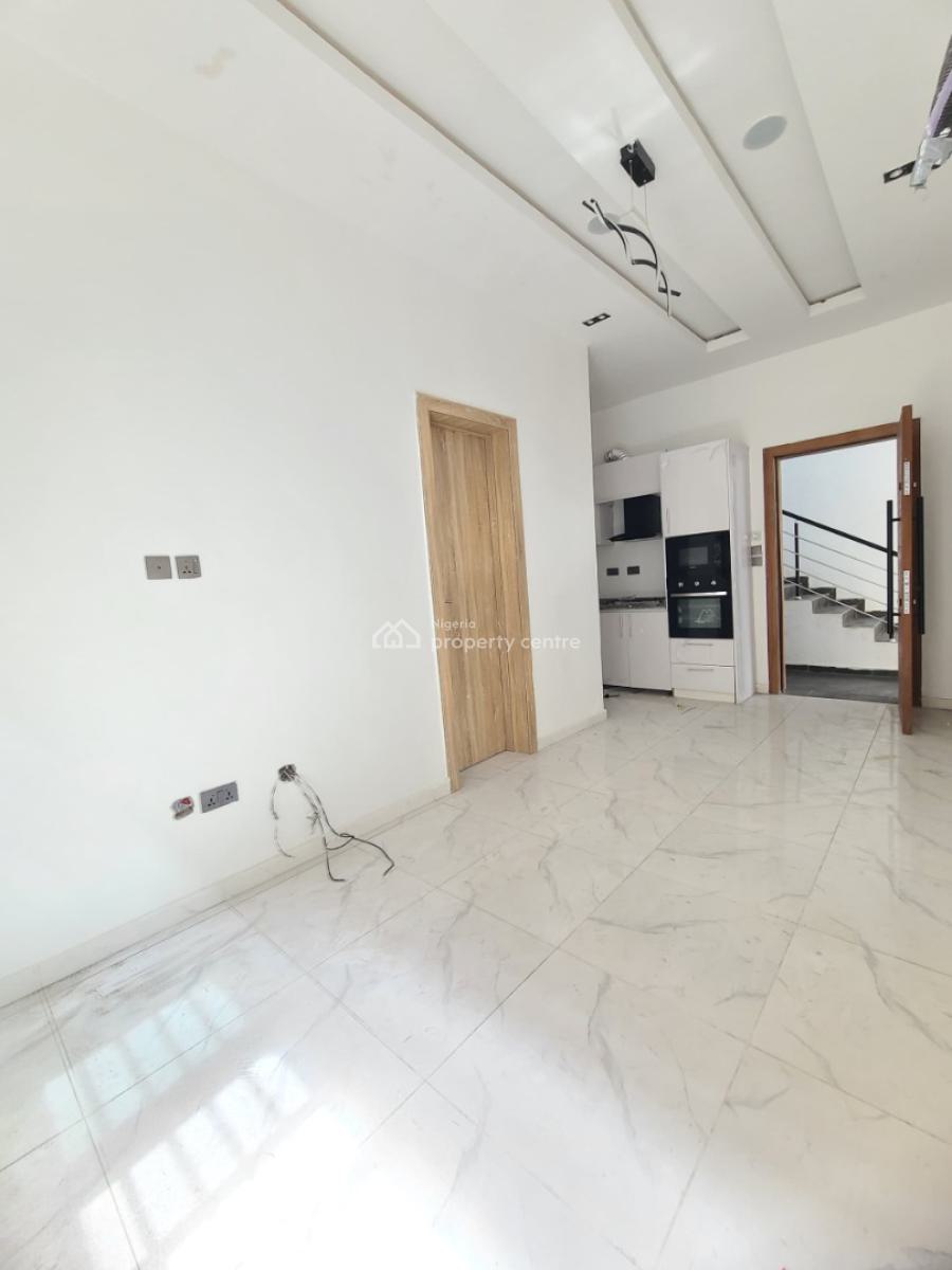 Luxury Miniflat with Open Kitchen, Swimming Pool and Big Parking Space, Igbo-efon, Lekki, Lagos, Mini Flat (room and Parlour) for Sale