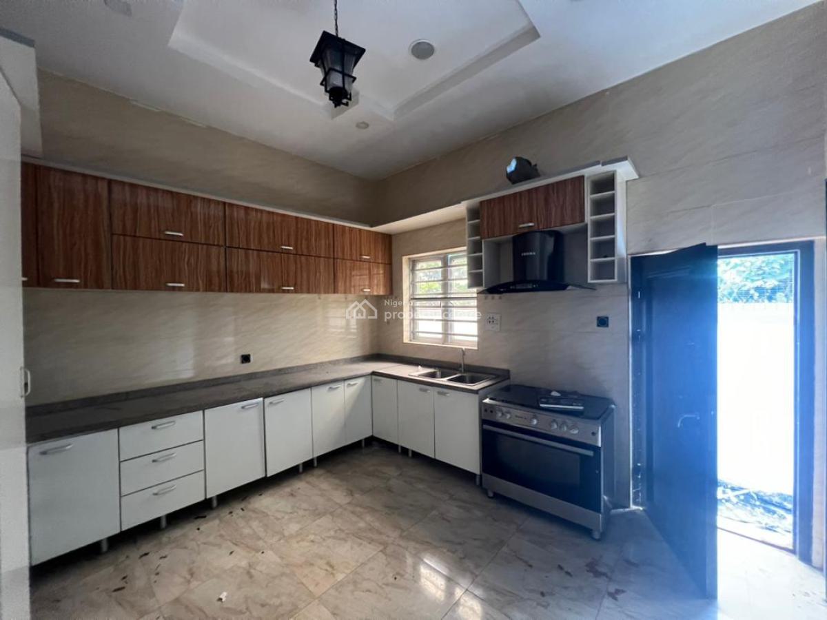 Massive 5 Bedroom Duplex, Chevron, Lekki, Lagos, Detached Duplex for Rent