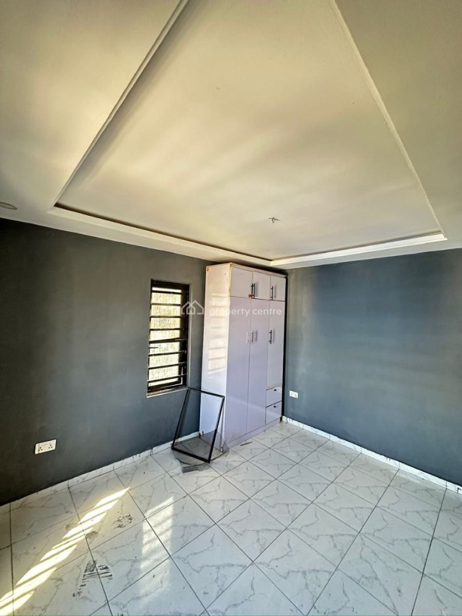 1 Bedroom Apartment, Badore, Ajah, Lagos, Mini Flat (room and Parlour) for Rent