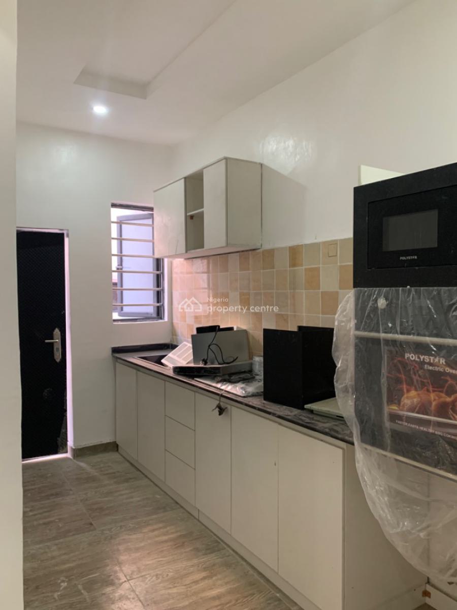 Luxury 1 Bedroom Apartments, Agungi, Lekki, Lagos, Flat / Apartment for Sale