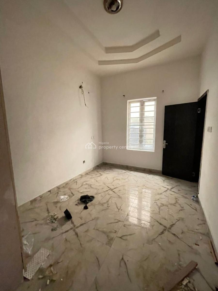 Shared Apartment Room with Solar & Constant Light, Orchid Opposite Orchid Hospital, Lekki, Lagos, Self Contain (single Rooms) for Rent