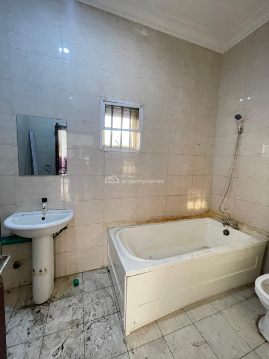 Very Clean and Spacious Semi Masters Bedroom with Personal Prepaid, Osapa, Lekki, Lagos, Self Contain (single Rooms) for Rent