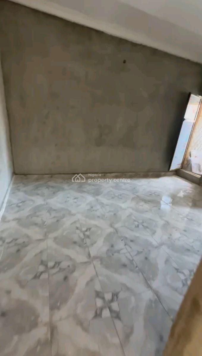 Standard and Spacious Room Self Contained, Apata, Shomolu, Lagos, Self Contain (single Rooms) for Rent