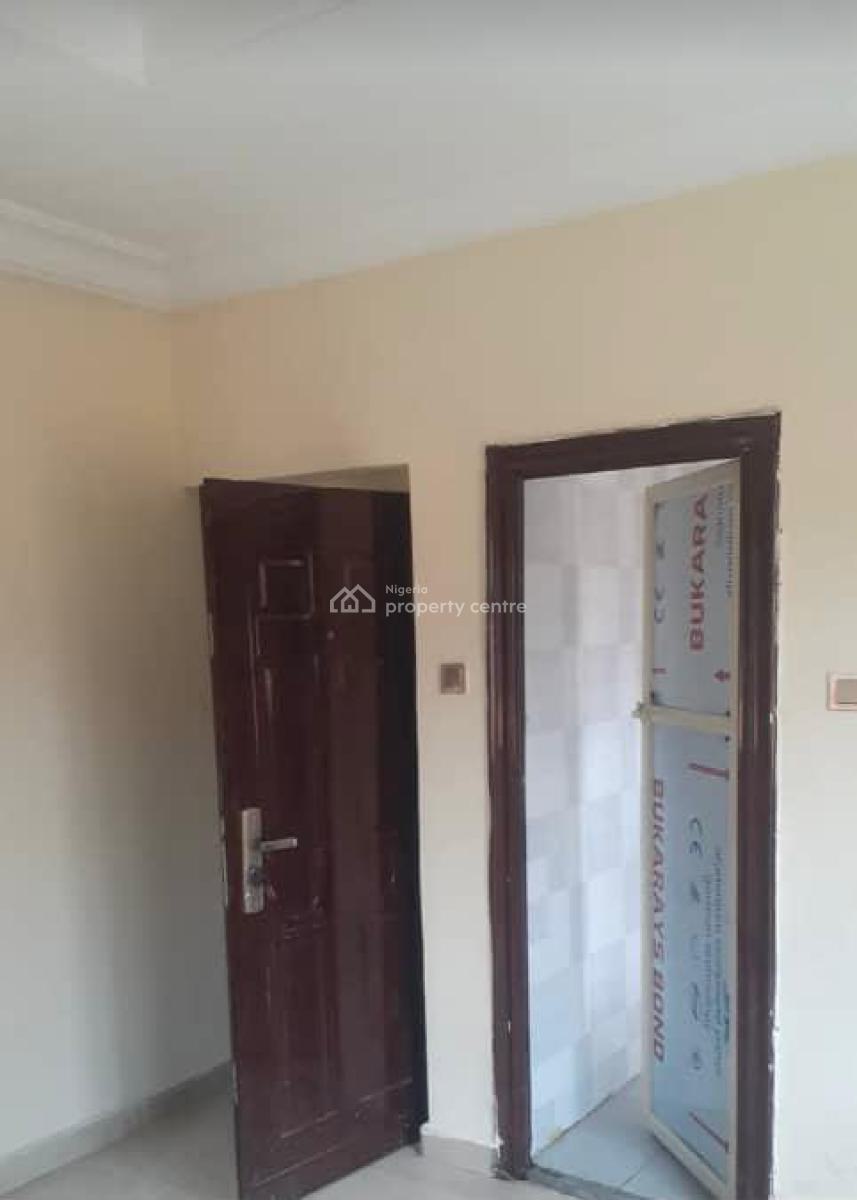 Spacious 3-bedroom Flat, Badore, Ajah, Lagos, Flat / Apartment for Rent
