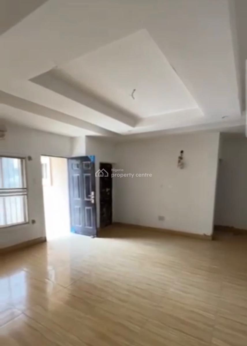 3bedroom Block of Flat+tarred Road, Around Nzamiye, Idu Industrial, Abuja, Block of Flats for Sale