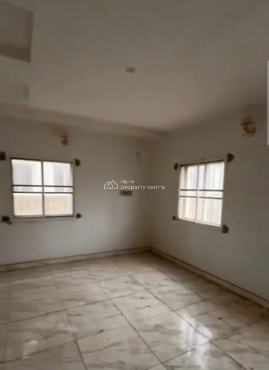 3bedroom Block of Flat+tarred Road, Around Nzamiye, Idu Industrial, Abuja, Block of Flats for Sale