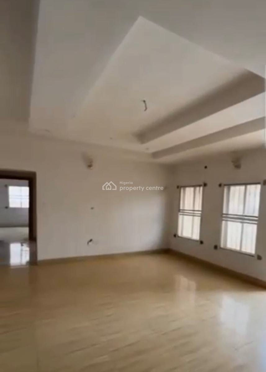 3bedroom Block of Flat+tarred Road, Around Nzamiye, Idu Industrial, Abuja, Block of Flats for Sale