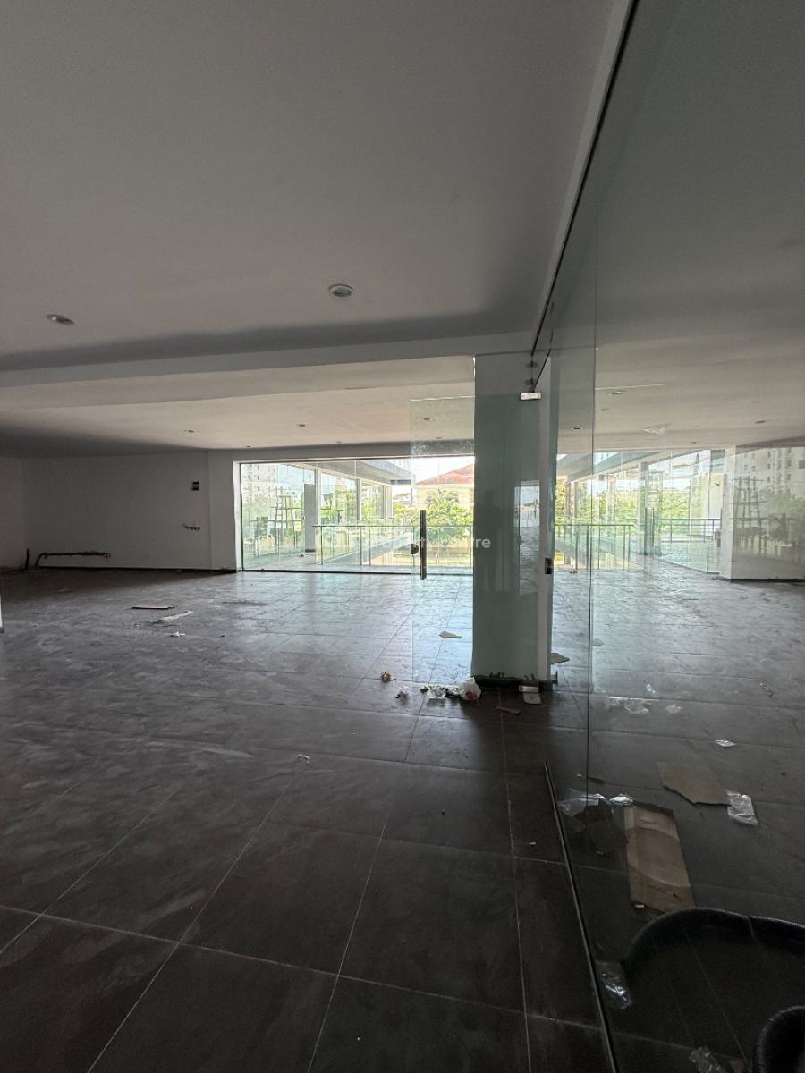 Commercial Spaces for Lease with Waterfront View, Elevator 24hrs Power, Admiralty Way, Lekki Phase 1, Lekki, Lagos, Plaza / Complex / Mall for Rent