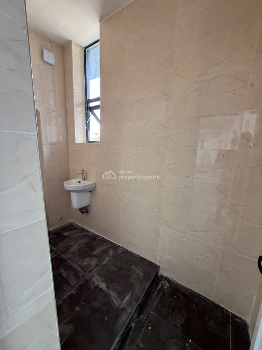 Commercial Spaces for Lease with Waterfront View, Elevator 24hrs Power, Admiralty Way, Lekki Phase 1, Lekki, Lagos, Plaza / Complex / Mall for Rent