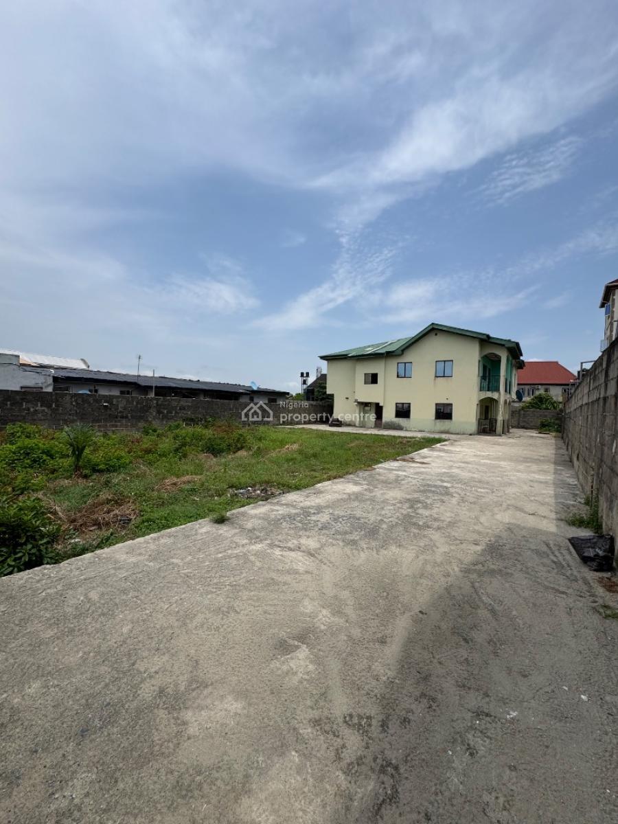 2 Units of 3 Bedrooms Apartments Sitting on 800 Sqm, Ogombo, Ajah, Lagos, Block of Flats for Sale