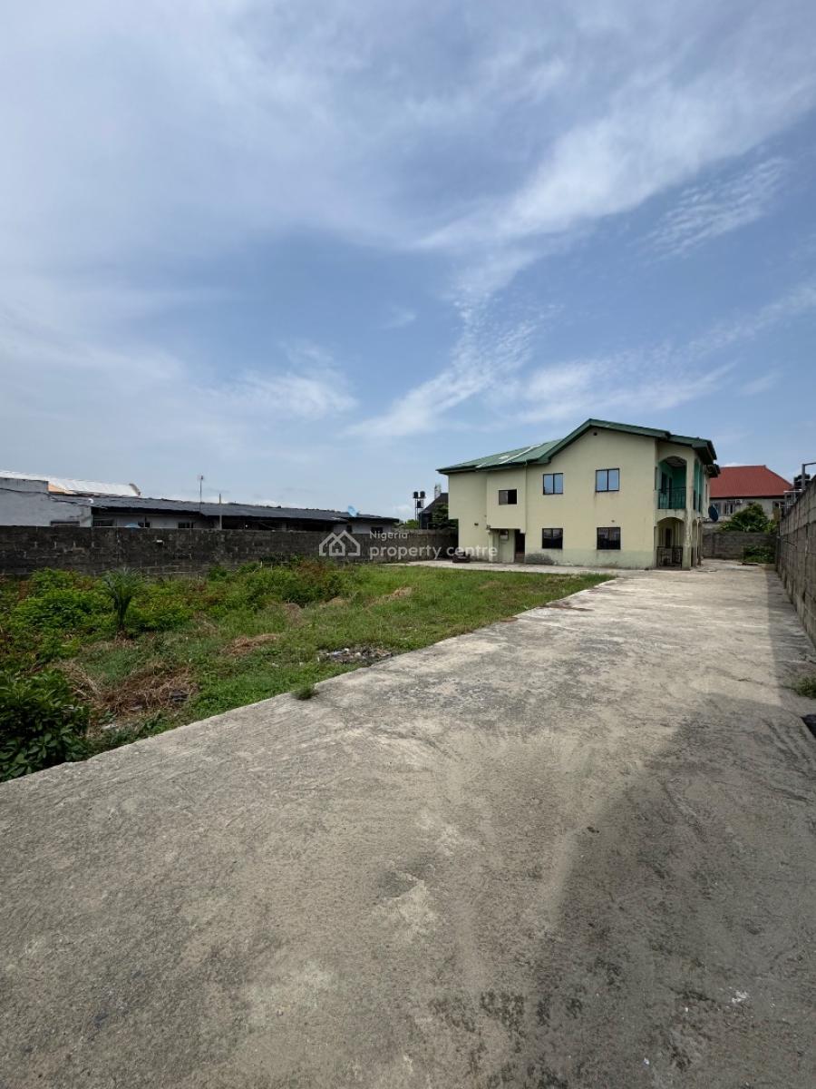 2 Units of 3 Bedrooms Apartments Sitting on 800 Sqm, Ogombo, Ajah, Lagos, Block of Flats for Sale