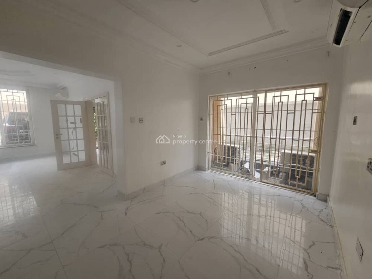 4 Bedroom Well Maintained Semi Detached Duplex with Bq, Old Ikoyi, Ikoyi, Lagos, Detached Duplex for Sale