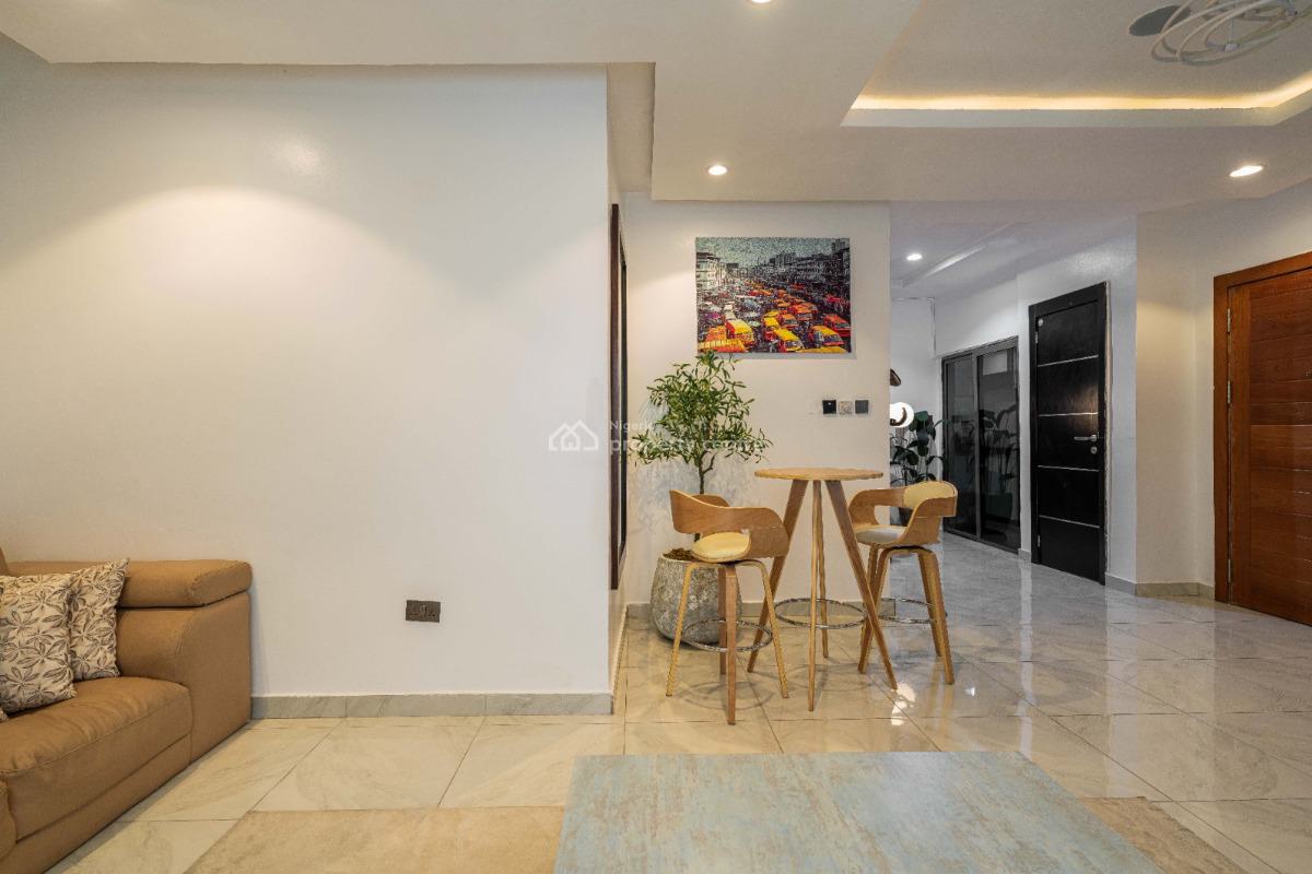 Fully Serviced and Furnished 2 Bedroom Apartment, Ologolo, Ologolo, Lekki, Lagos, Flat / Apartment for Sale