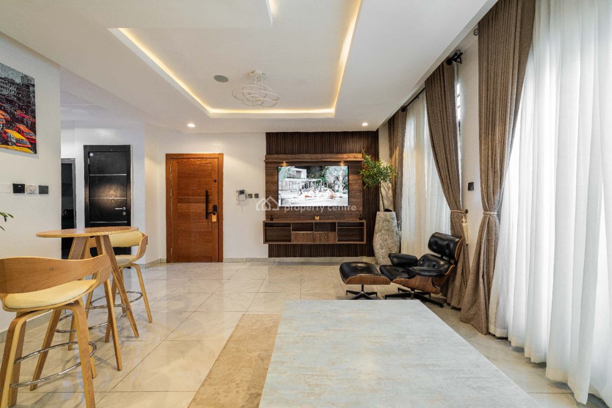 Fully Serviced and Furnished 2 Bedroom Apartment, Ologolo, Ologolo, Lekki, Lagos, Flat / Apartment for Sale