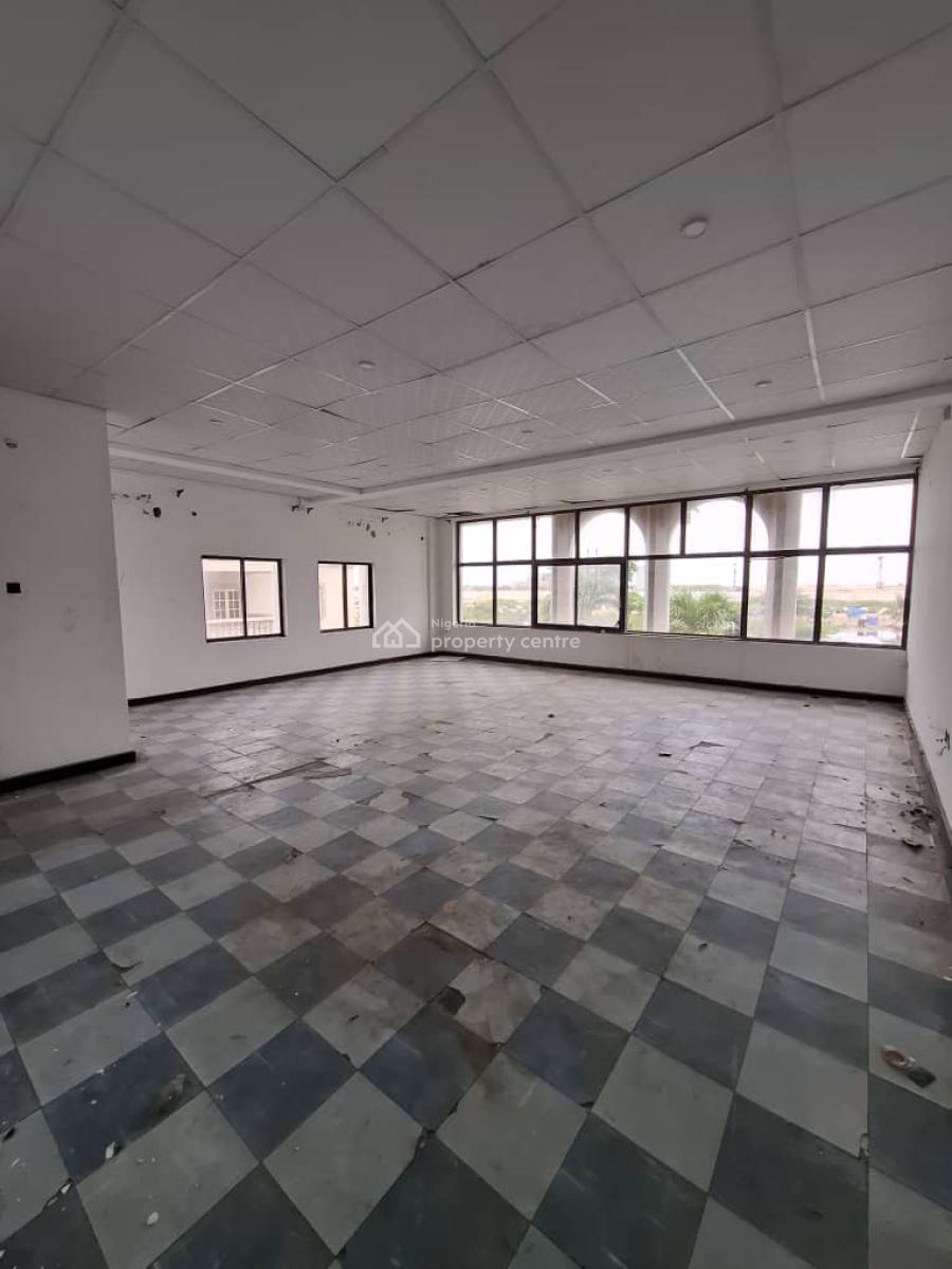 18 Bedroom Detached House + 6 Bqs, Victoria Island (vi), Lagos, House for Rent