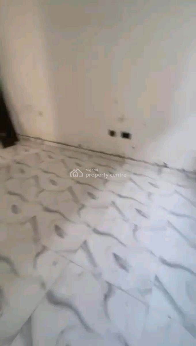 Standard and Spacious 2 Bedroom Flat, Off Pedro, Pedro, Gbagada, Lagos, Flat / Apartment for Rent