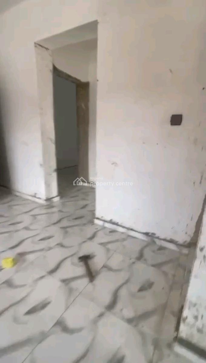 Standard and Spacious 2 Bedroom Flat, Off Pedro, Pedro, Gbagada, Lagos, Flat / Apartment for Rent