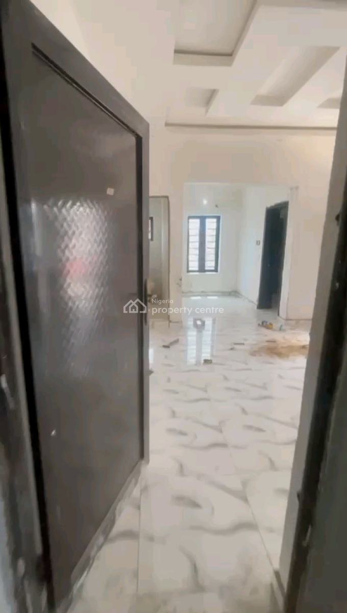 Standard and Spacious 2 Bedroom Flat, Off Pedro, Pedro, Gbagada, Lagos, Flat / Apartment for Rent