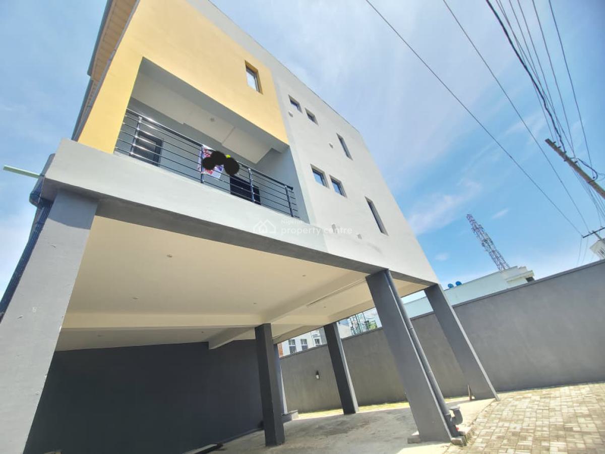 Beautiful and Massive 2 Bedroom Apartment, Ologolo, Ologolo, Lekki, Lagos, Flat / Apartment for Sale