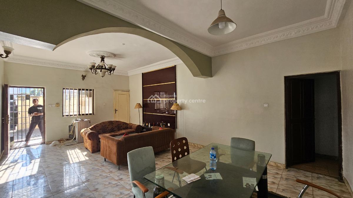 Fantastic 3 Bedroom Flat, Ikeja Gra, Ikeja, Lagos, Block of Flats for Sale
