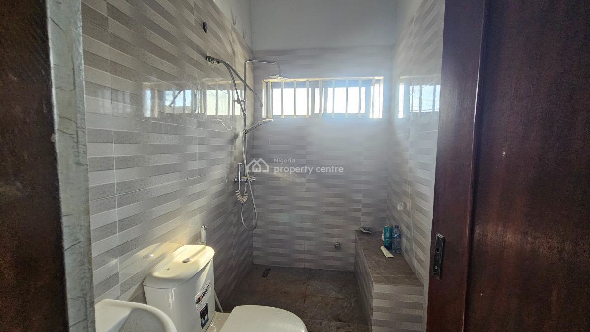 Fantastic 3 Bedroom Flat, Ikeja Gra, Ikeja, Lagos, Block of Flats for Sale
