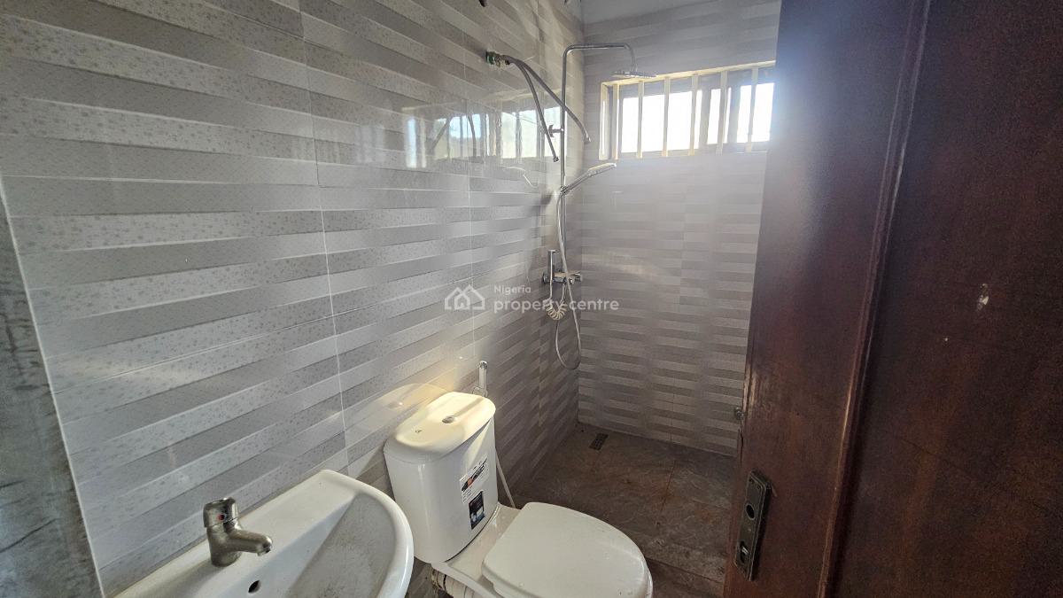 Fantastic 3 Bedroom Flat, Ikeja Gra, Ikeja, Lagos, Block of Flats for Sale