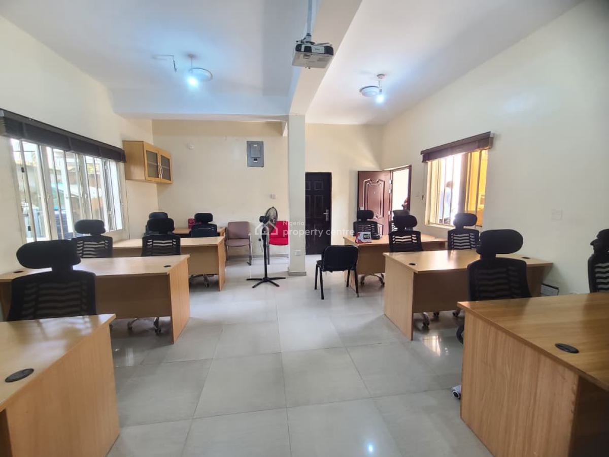 Standard and Spacious Office Space, Ologolo, Ologolo, Lekki, Lagos, Office Space for Rent