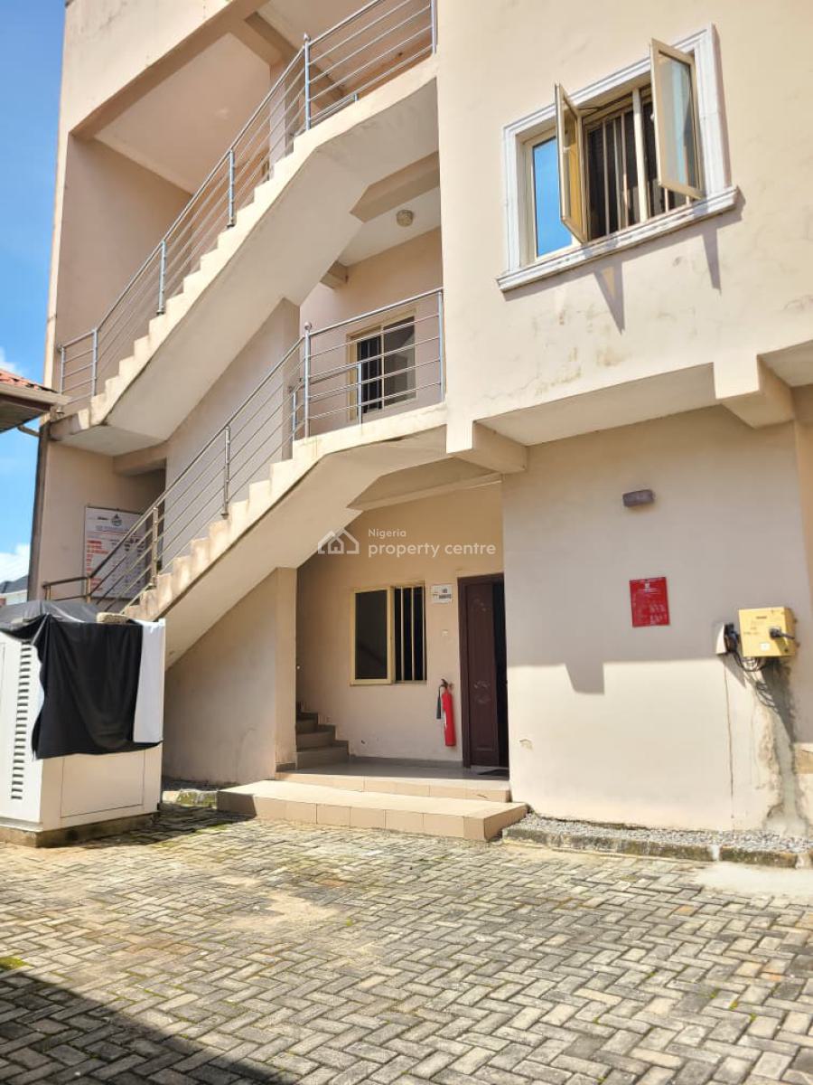Standard and Spacious Office Space, Ologolo, Ologolo, Lekki, Lagos, Office Space for Rent