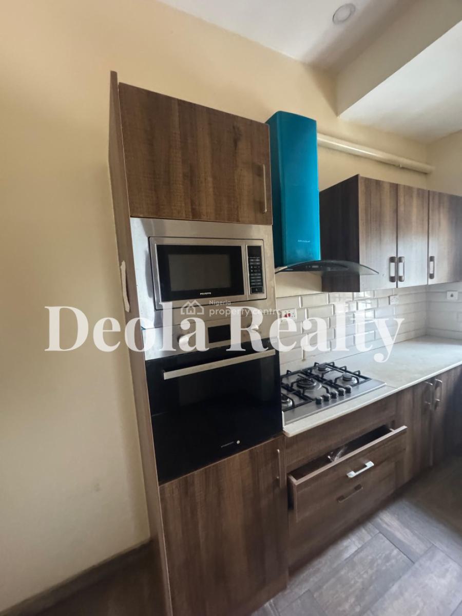 a Super Clean and Spacious 3 Bedroom Maisonette (upstairs), Osapa London, Lekki, Lagos, House for Rent