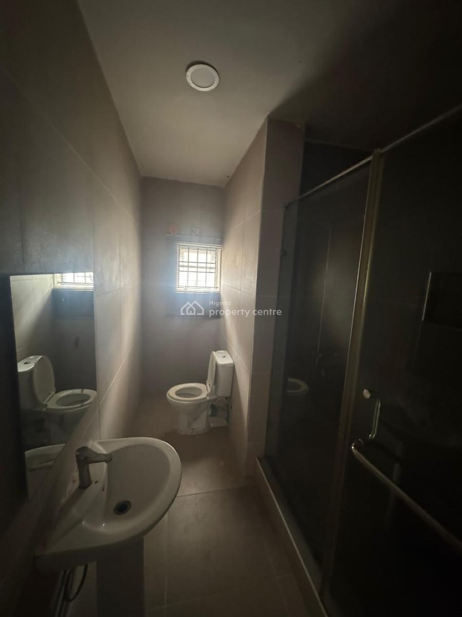 a Super Clean and Spacious 3 Bedroom Maisonette (upstairs), Osapa London, Lekki, Lagos, House for Rent