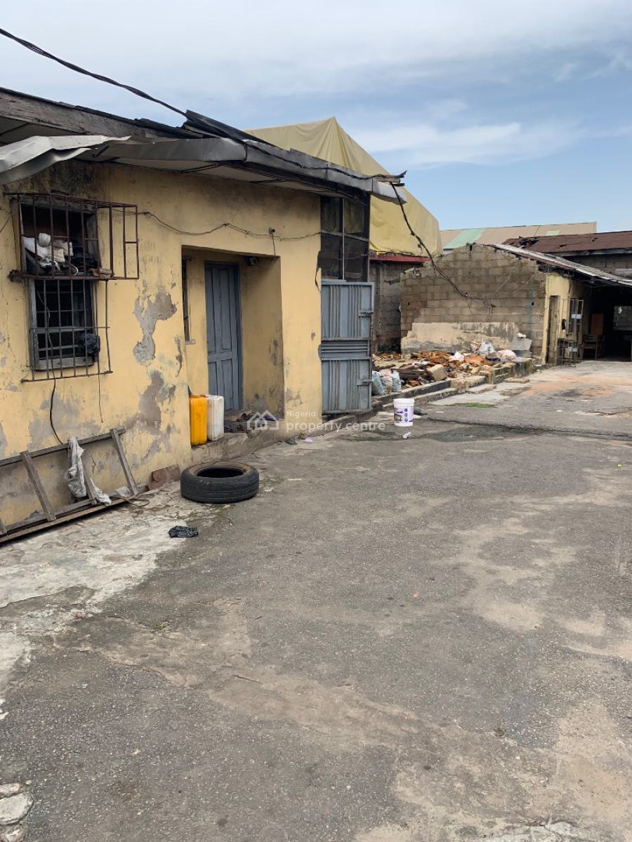 650 Sqmtrs of Land with a Demolishable Building, Idiroko Bus Stop, Maryland, Lagos, Commercial Land for Rent
