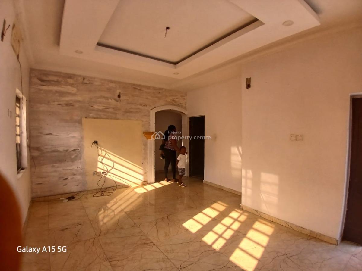 Lovely 2 Bedroom Flat, Harmony Estate, Gra Phase 1, Magodo, Lagos, Flat / Apartment for Rent