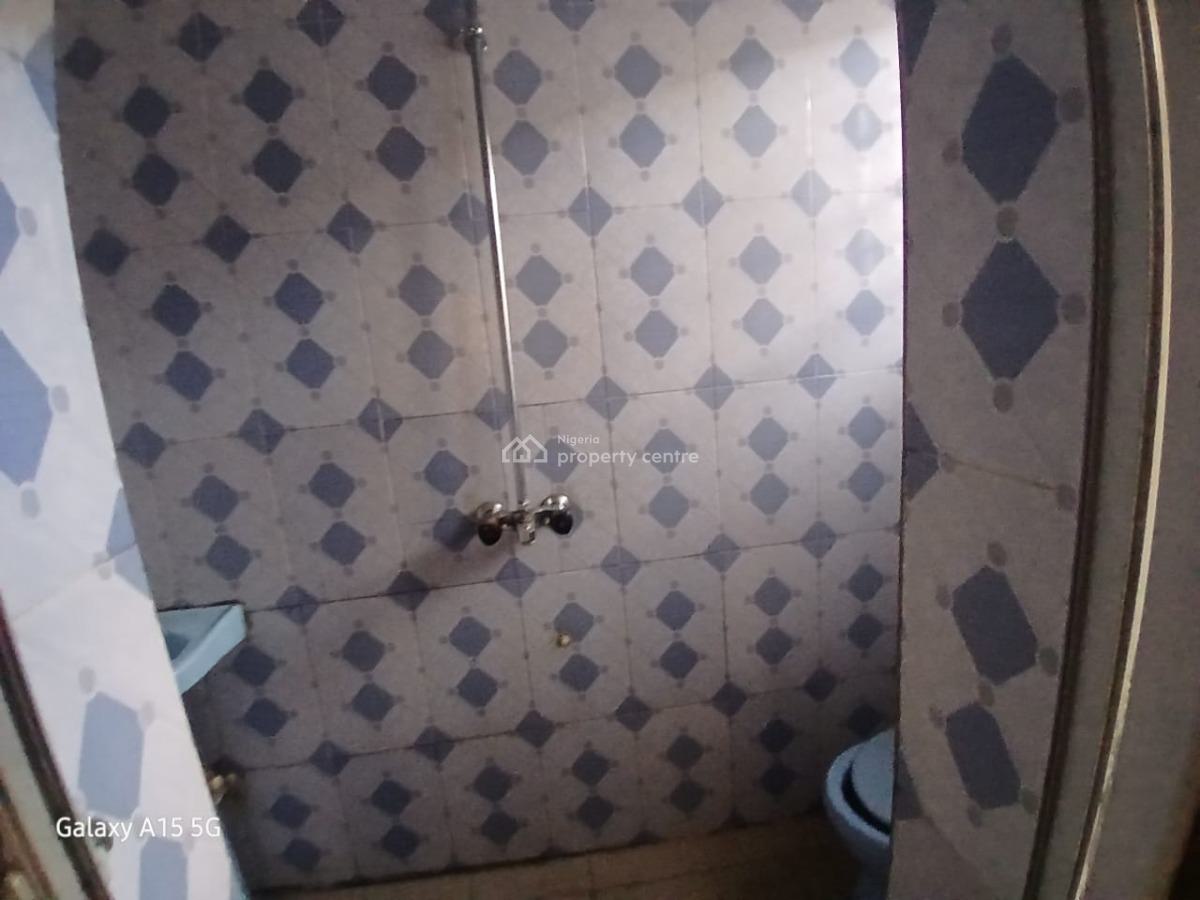 Lovely 2 Bedroom Flat, Harmony Estate, Gra Phase 1, Magodo, Lagos, Flat / Apartment for Rent