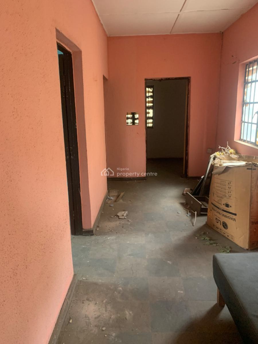Well Maintained 3 Bedrooms Office Space, Ogba, Ikeja, Lagos, Office Space for Rent