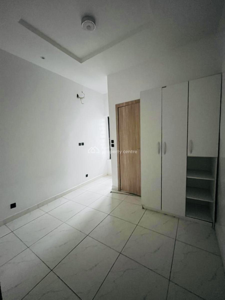 Price Slash! Exquisite Spacious 4 Bedroom Terrace Duplex, Orchid, Lekki, Lagos, Terraced Duplex for Sale