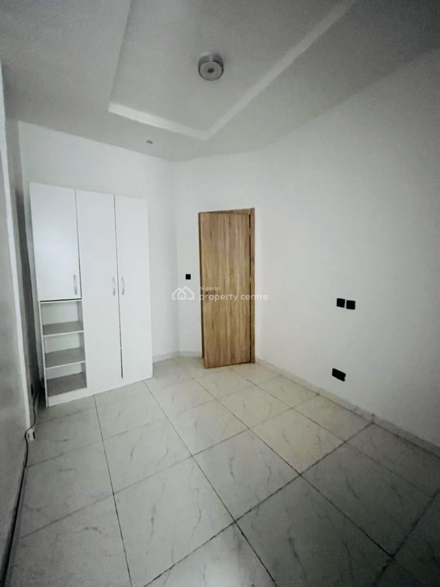 Price Slash! Exquisite Spacious 4 Bedroom Terrace Duplex, Orchid, Lekki, Lagos, Terraced Duplex for Sale