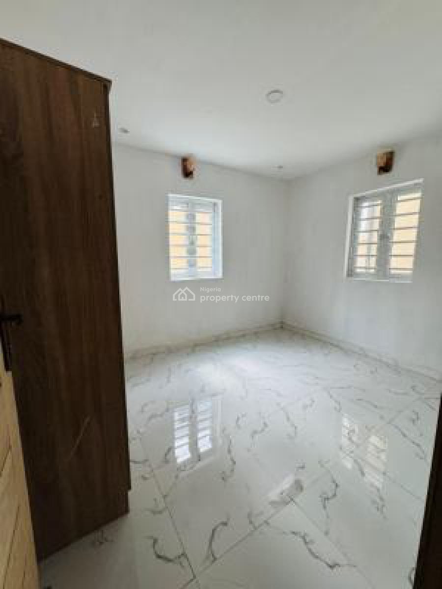 Room in a Shared Apartment, Aptech Estate, Sangotedo, Ajah, Lagos, Self Contain (single Rooms) for Rent