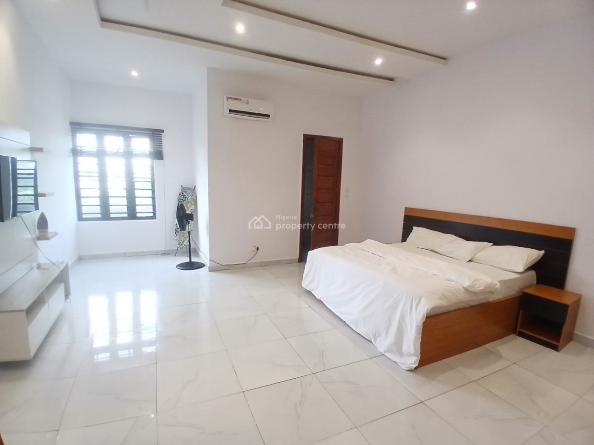 Neatly Maintained 4 Bedroom Duplex in a Serene Neighbourhood, Ikota, Lekki, Lagos, Terraced Duplex for Sale