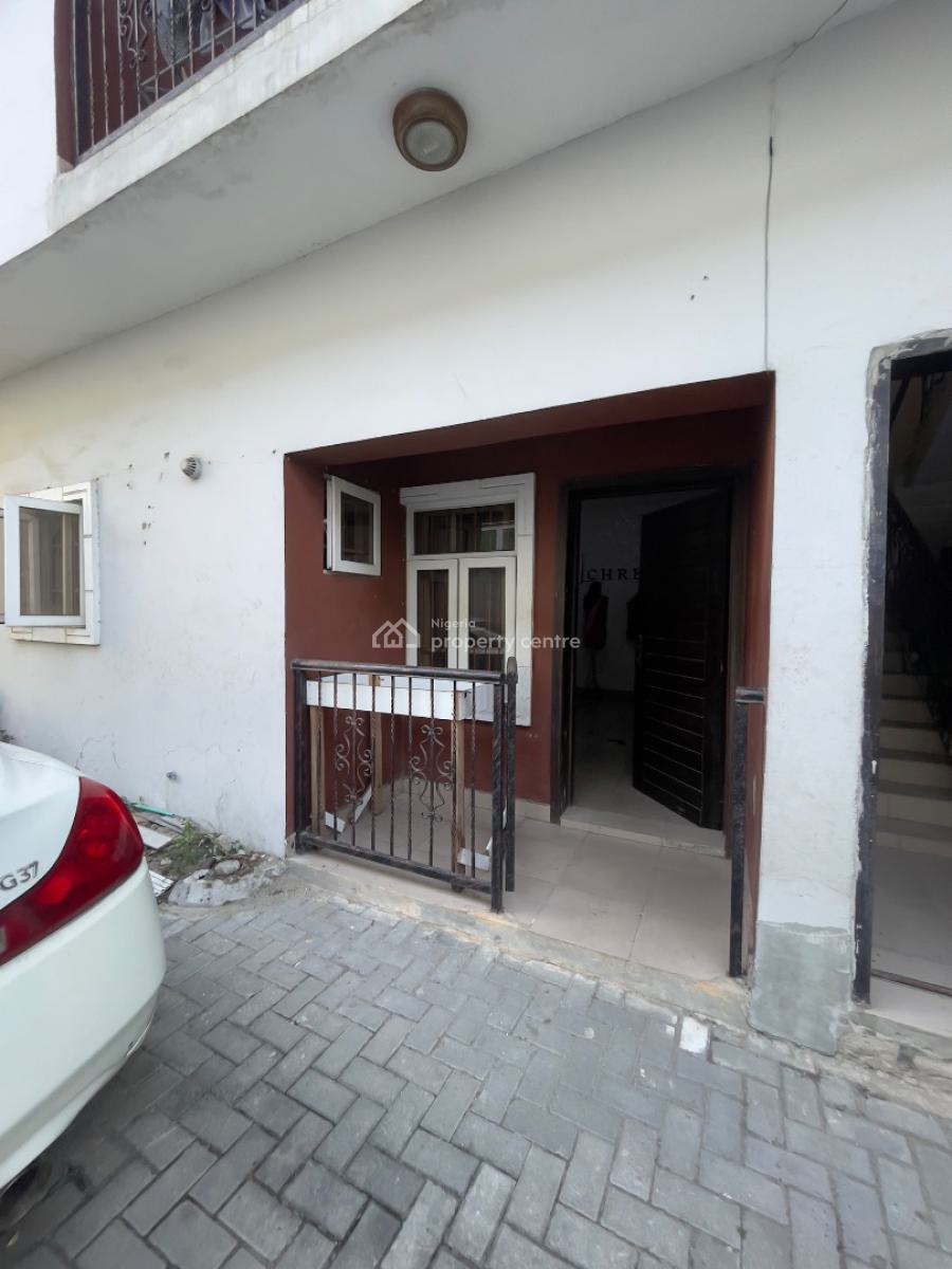 2 Bedroom Flat in a Gated Compound, Off Mobile Road, Ilaje, Ajah, Lagos, Flat / Apartment for Rent