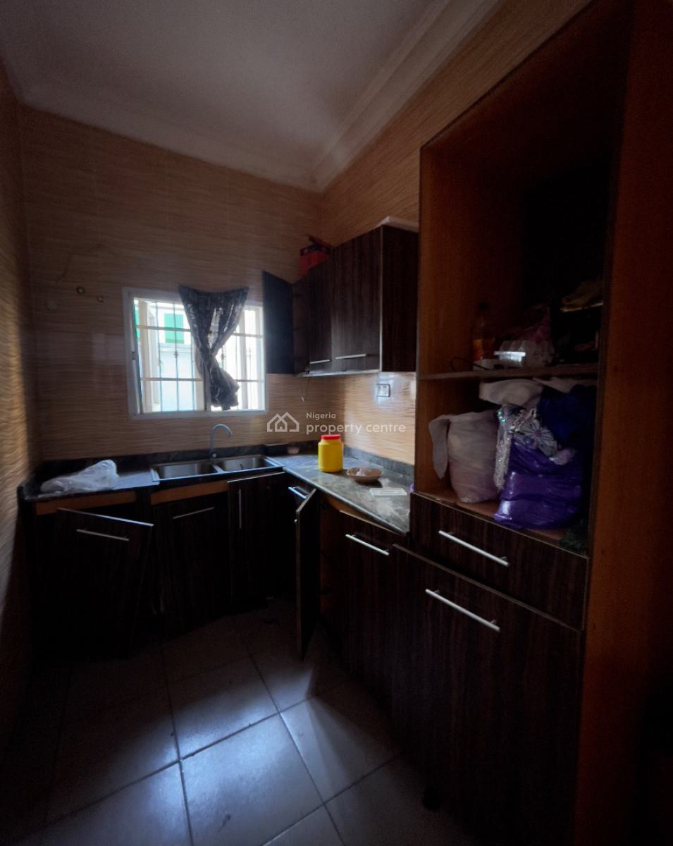 2 Bedroom Flat in a Gated Compound, Off Mobile Road, Ilaje, Ajah, Lagos, Flat / Apartment for Rent