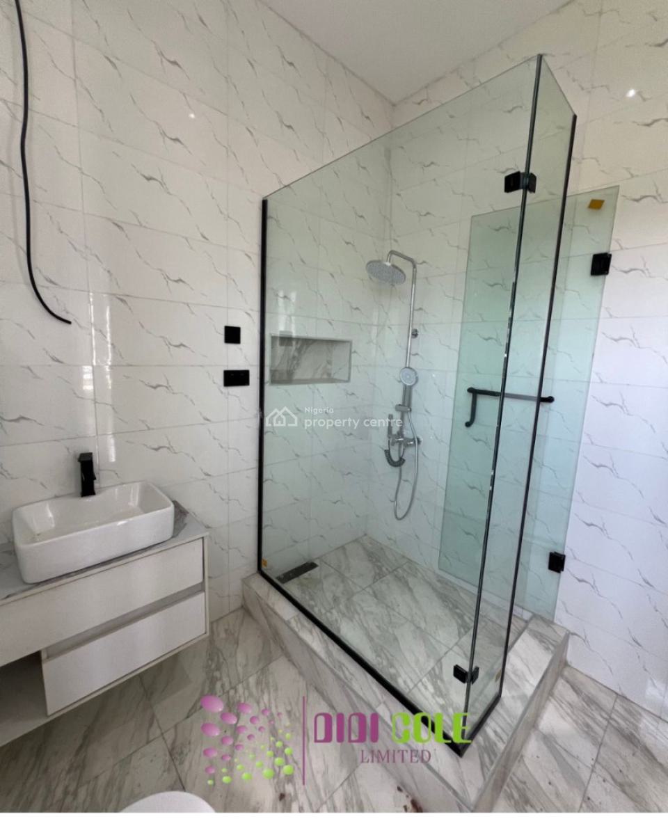 5 Bedroom Fully Detached Duplex with Bq, Osapa, Lekki, Lagos, Detached Duplex for Sale