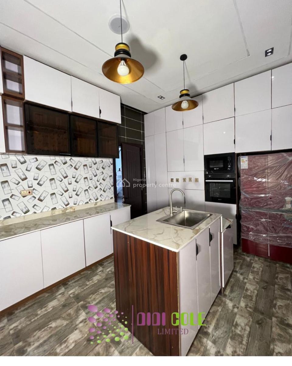 5 Bedroom Fully Detached Duplex with Bq, Osapa, Lekki, Lagos, Detached Duplex for Sale