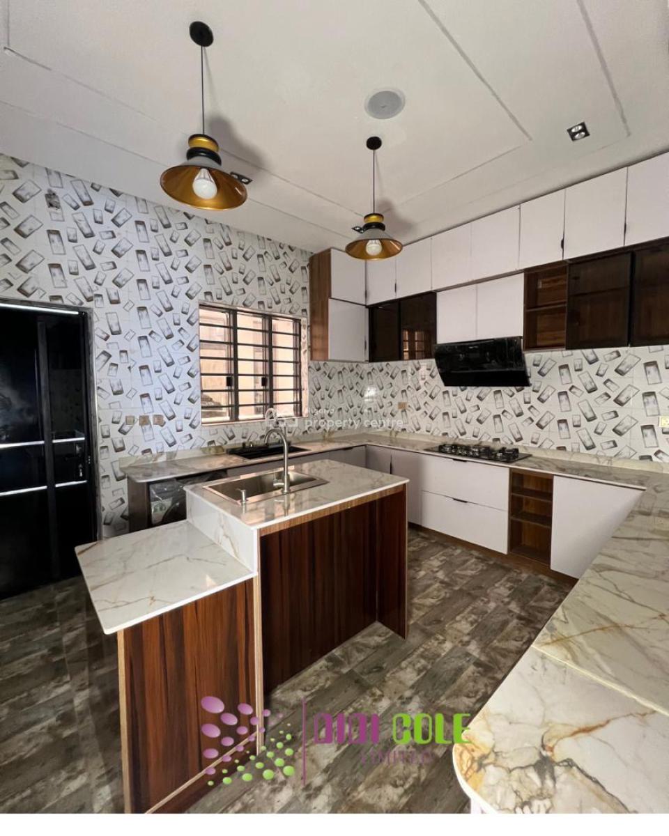 5 Bedroom Fully Detached Duplex with Bq, Osapa, Lekki, Lagos, Detached Duplex for Sale