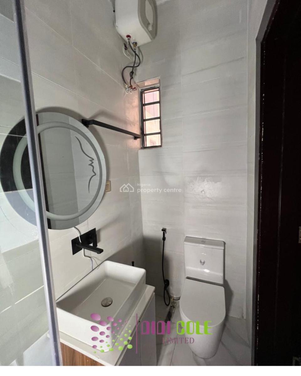 5 Bedroom Fully Detached Duplex with Bq, Osapa, Lekki, Lagos, Detached Duplex for Sale