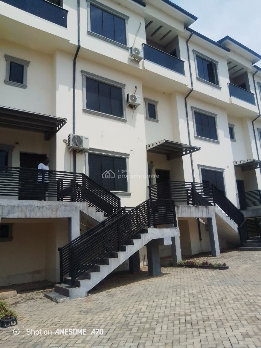 Partly Furnished 4 Bedrooms Terrace Duplex with 1 Bedroom Basement Bq., Guzape District, Abuja, Terraced Duplex for Rent