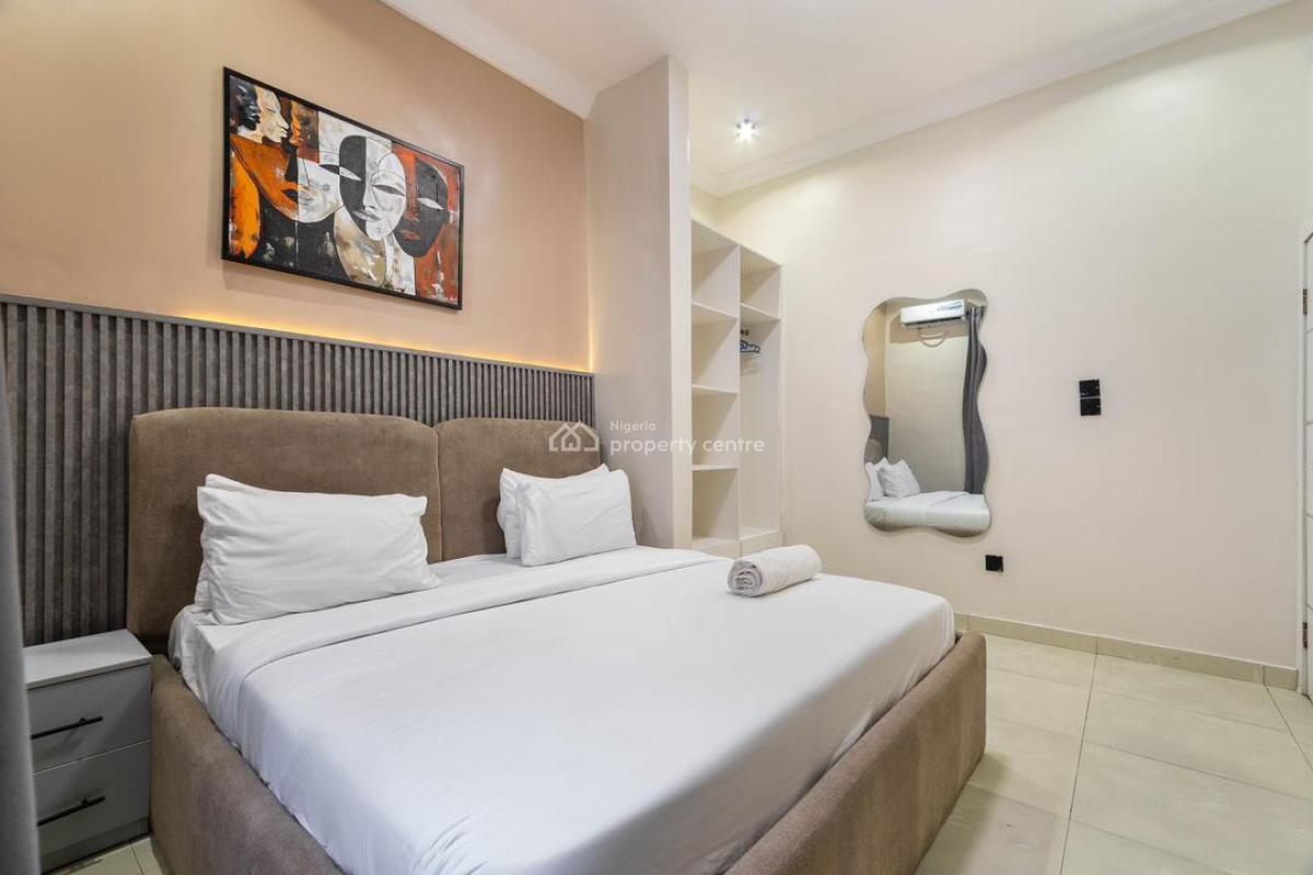 Beautiful 3 Bedroom +pool +snooker, Lekki Right, Maruwa, Grey Heaven Maimi, Lekki, Lagos, Flat / Apartment Short Let